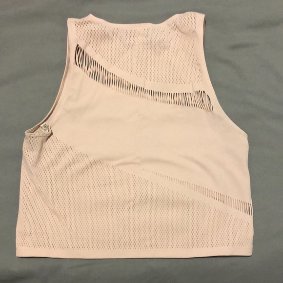 Under armour top - Picture 2 of 2